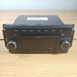 08 09 10 11 12 Jeep Chrysler Dodge RAM RES Radio CD Disc‎ Player Aux MP3 "CH829"